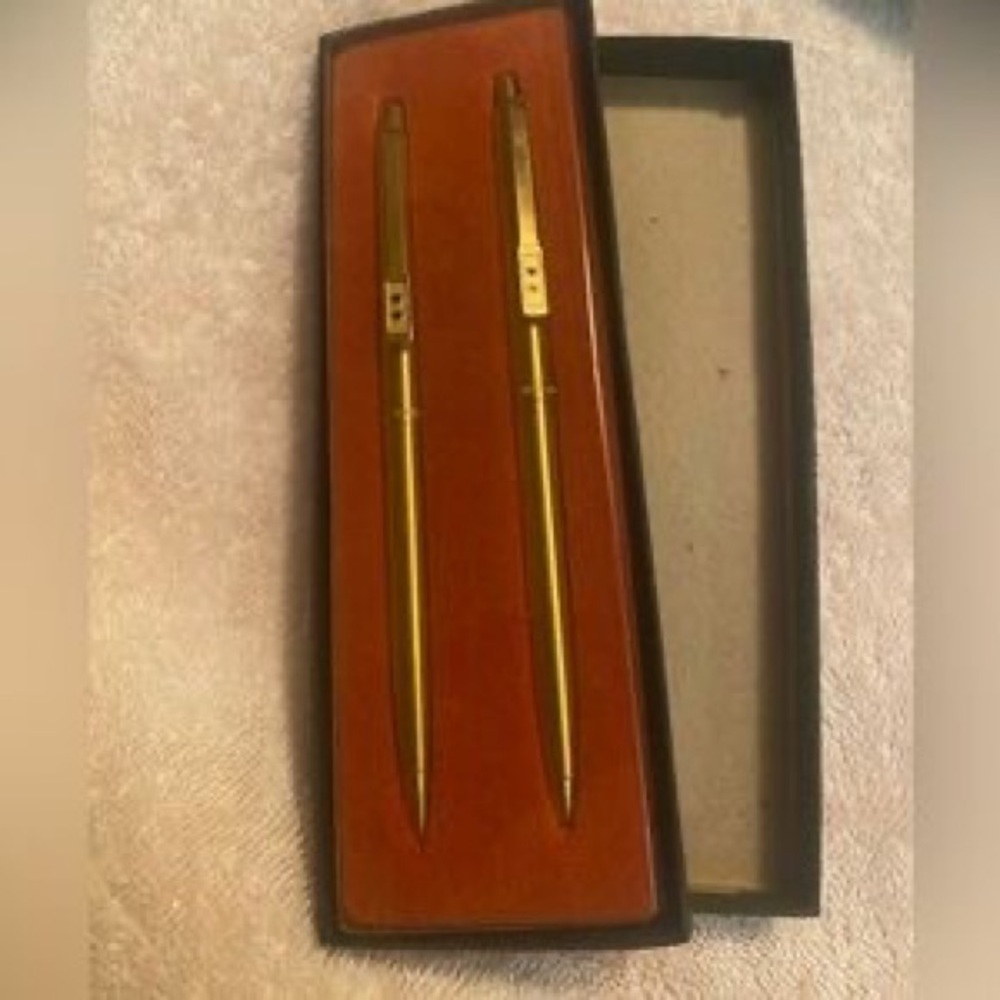 Classic Brass Ballpoint Pen Set - Gold Finish